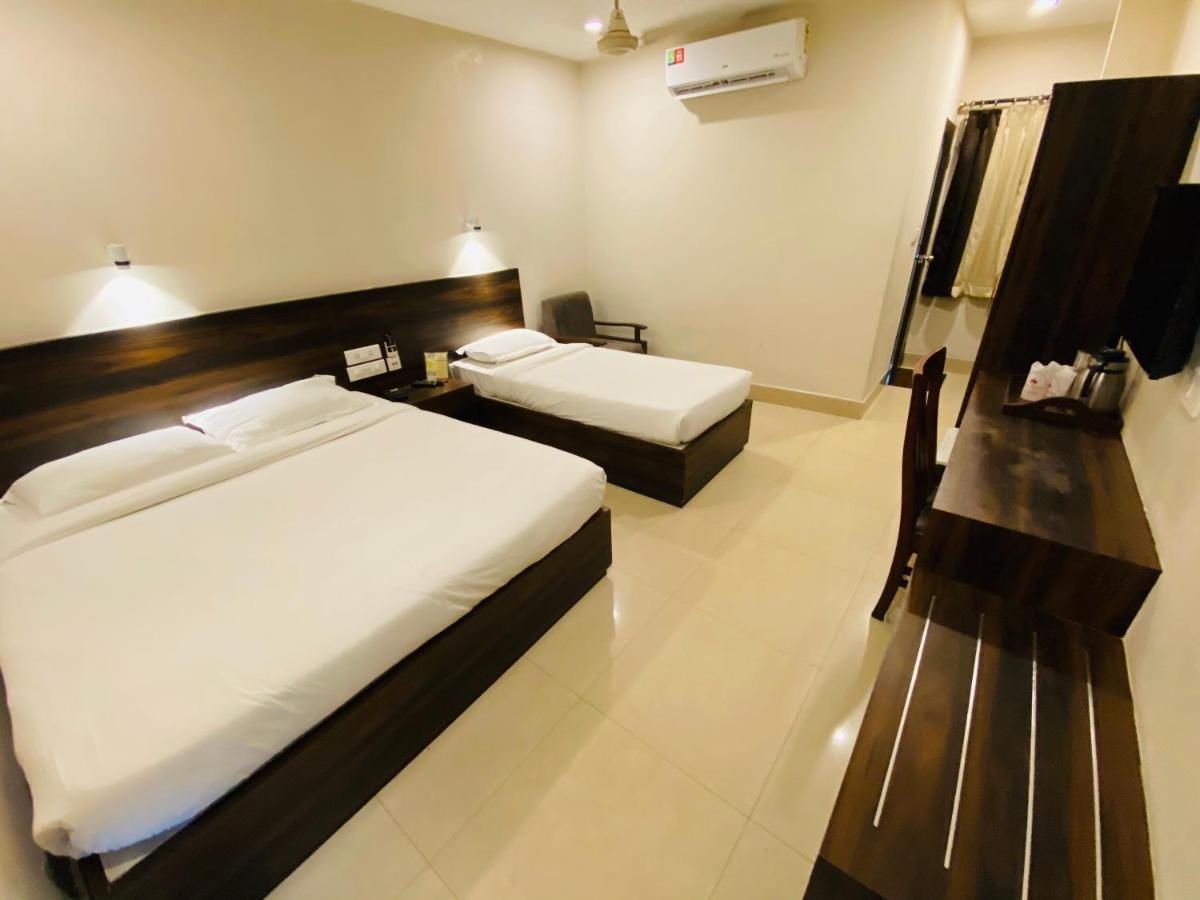 Hotel Saluja Residency Shiliguri Exterior foto