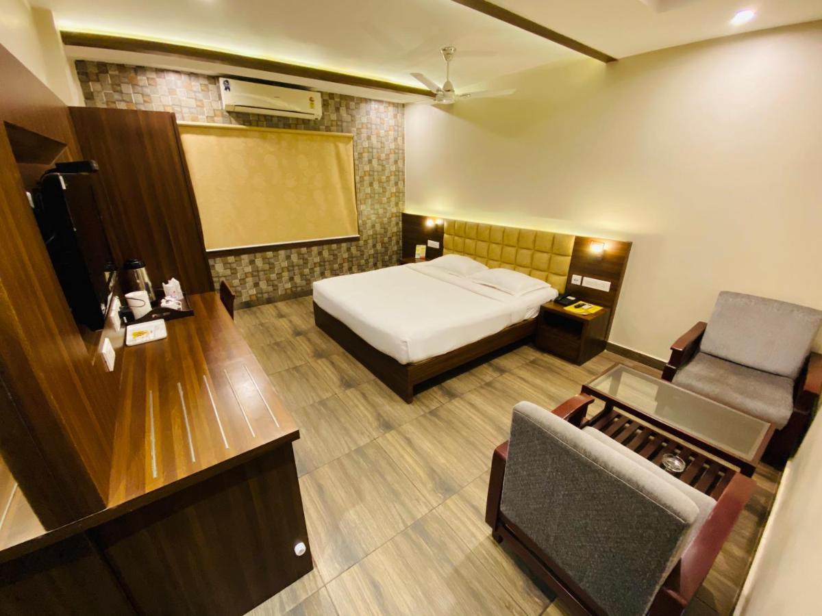 Hotel Saluja Residency Shiliguri Exterior foto